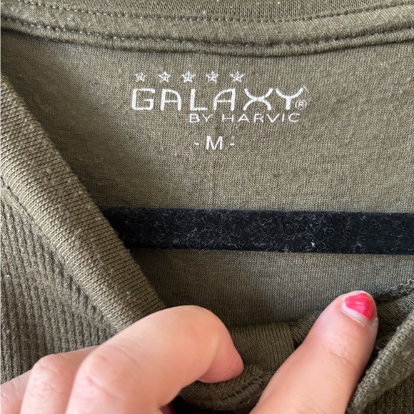 Galaxy by Harvic Green Thermal Waffle Knit Henley Size Medium - Picture 5 of 5